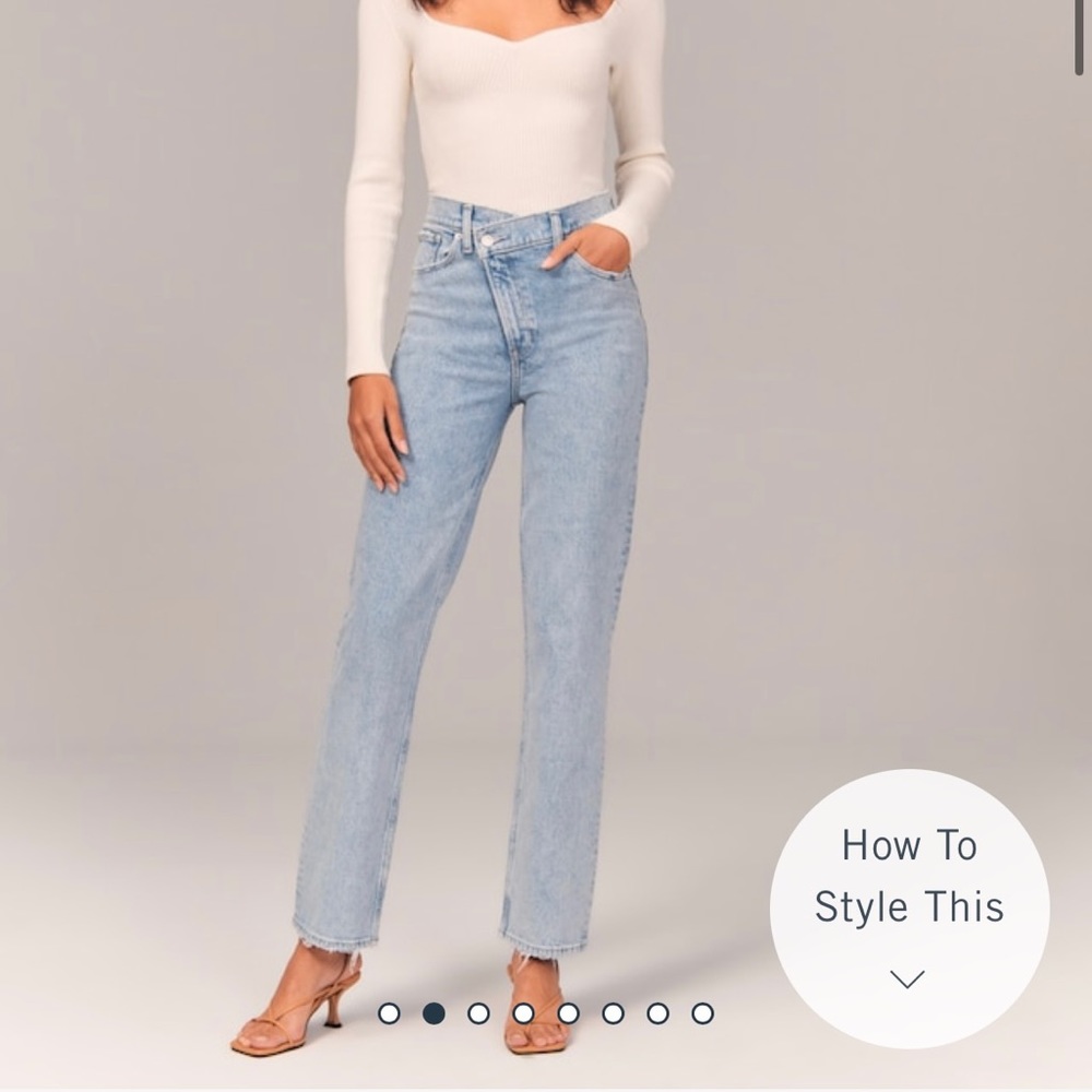 90’s Ultra High Rise Straight Jean - Cross Button